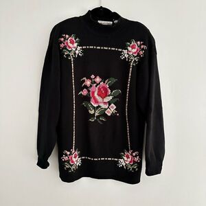 China Wear by Morsly Womens Floral Roses Pullover Sweater size Small